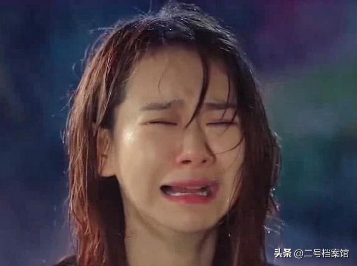 娱乐圈潜规则曝光_内幕娱乐圈_杨幂戚薇遭遇性骚扰事件