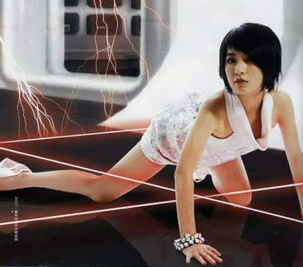 平胸美女 娱乐圈平胸女星 阿SA平胸写真_娱乐圈80大胸